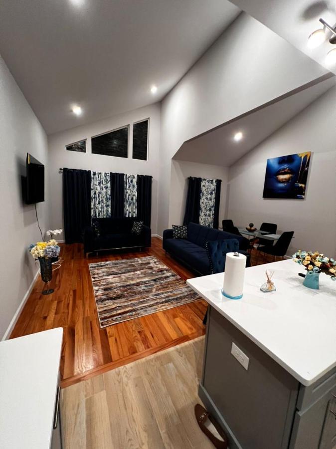 Springview Homes 12Mins From Ewr & 3 Mins From University Hospital Newark Exterior photo